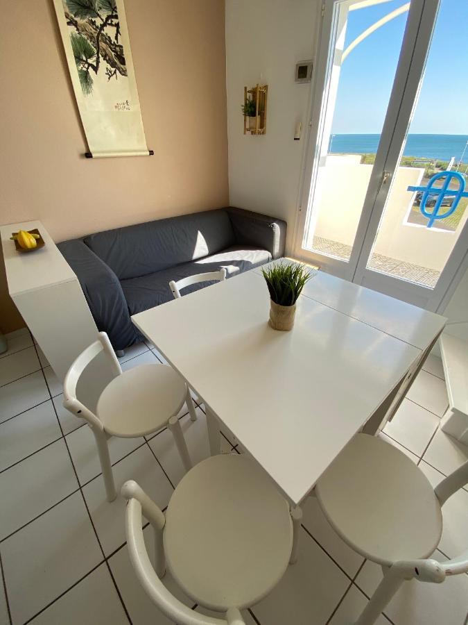 Appartement 4 Personnes Vue Sur Mer La Pironnière エクステリア 写真