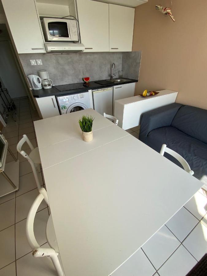 Appartement 4 Personnes Vue Sur Mer La Pironnière エクステリア 写真